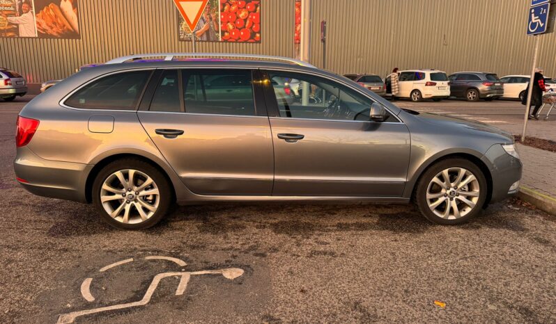 Škoda Superb Combi 2.0 TDI CR 170k Elegance DSG full