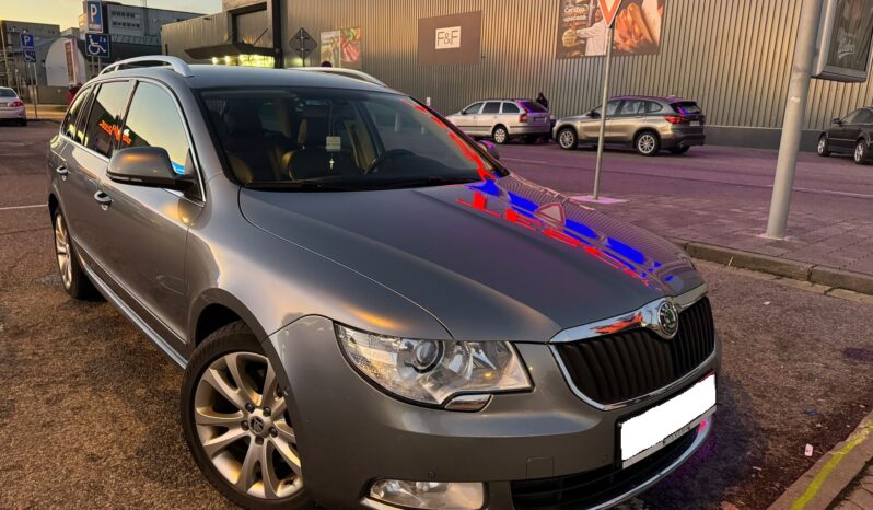 Škoda Superb Combi 2.0 TDI CR 170k Elegance DSG full