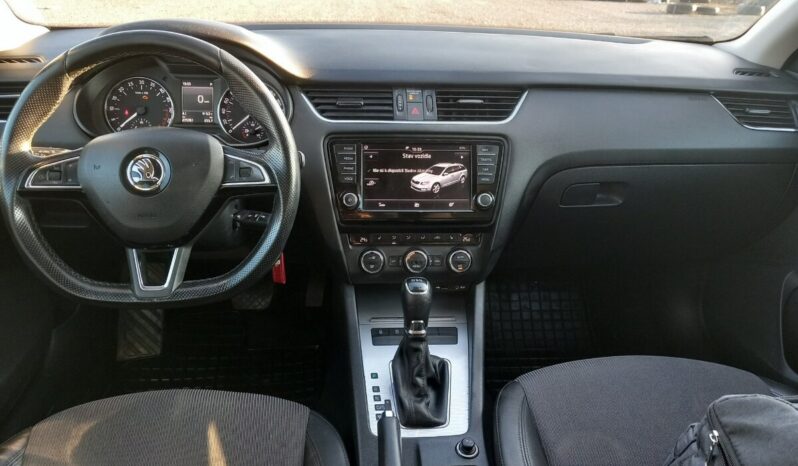 Škoda Octavia Combi 2.0 TDI Elegance/Style DSG full