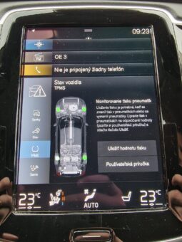 Volvo XC90 Inscription Recharge Plug-In full