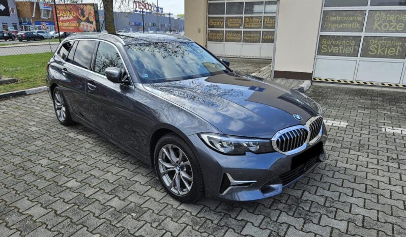 BMW Rad 3 Touring 320d mHEV xDrive A/T full