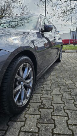 BMW Rad 3 Touring 320d mHEV xDrive A/T full