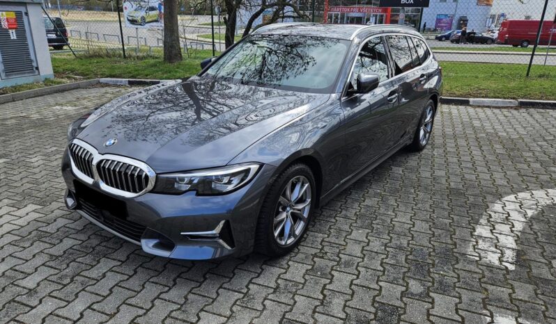 BMW Rad 3 Touring 320d mHEV xDrive A/T full