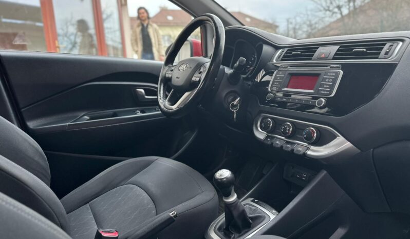 Kia Rio 1.2 D-CVVT Silver full