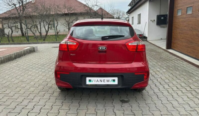Kia Rio 1.2 D-CVVT Silver full