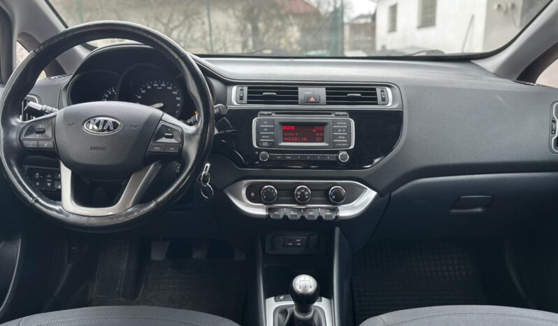 Kia Rio 1.2 D-CVVT Silver full