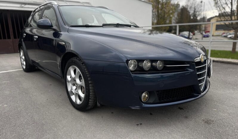 Alfa Romeo 159 Sportwagon full