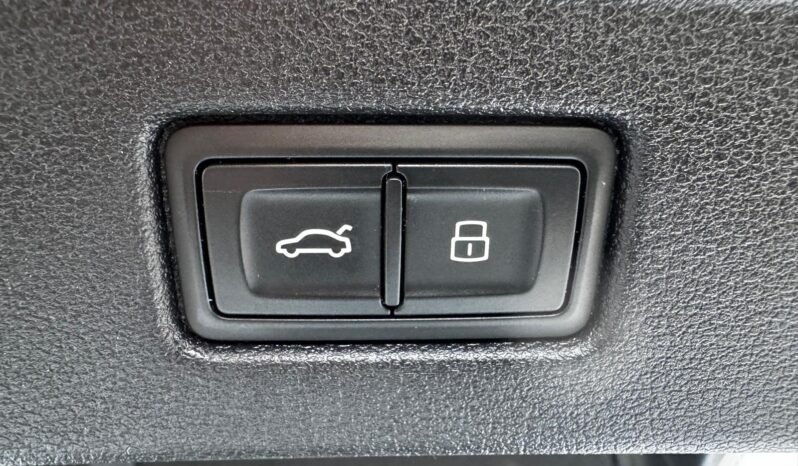 Audi A5 Sportback 2.0TFSI mHev S-line black packet, DPH full