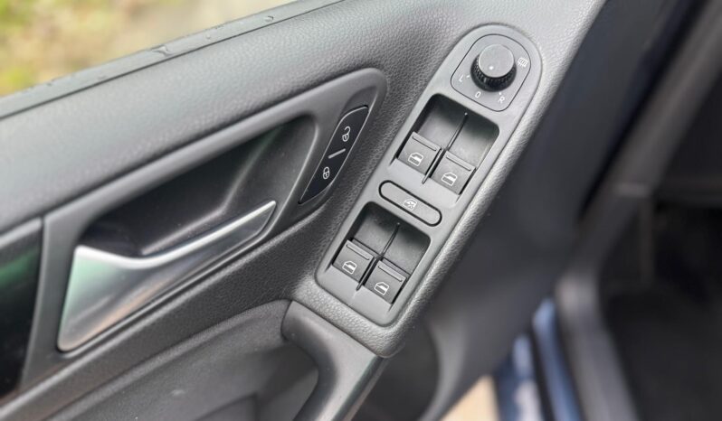 Volkswagen Golf 1.4 TSI Trendline 122k full