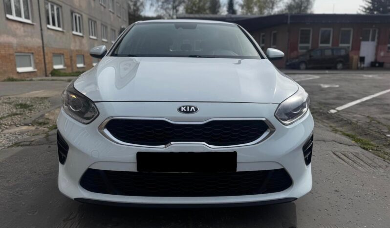 Kia Ceed 1.0 T-GDi 100k Silver, DPH full