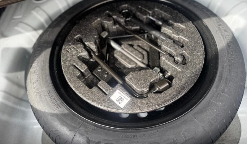 Kia Ceed 1.0 T-GDi 100k Silver, DPH full