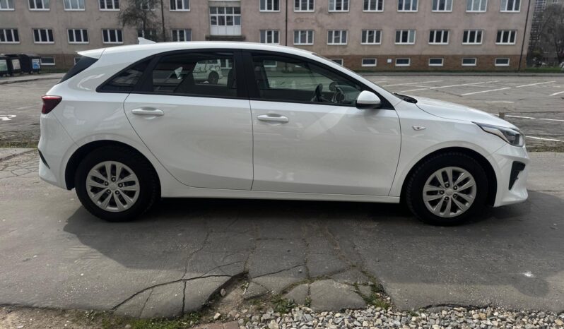 Kia Ceed 1.0 T-GDi 100k Silver, DPH full