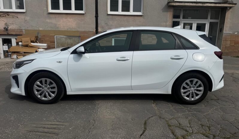Kia Ceed 1.0 T-GDi 100k Silver, DPH full