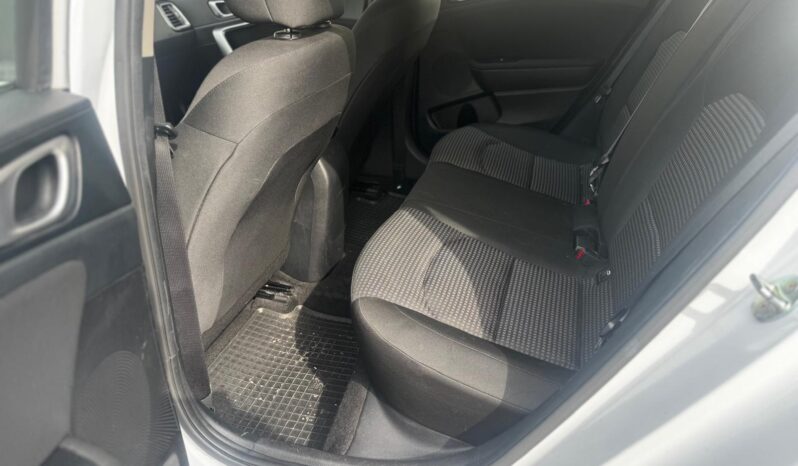 Kia Ceed 1.0 T-GDi 100k Silver, DPH full