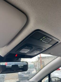 Renault Clio 1.6 E-TECH Hybrid full