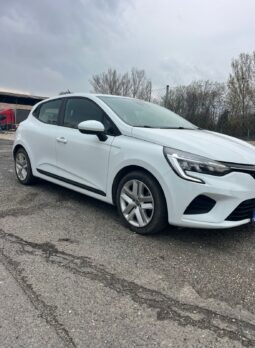 Renault Clio 1.6 E-TECH Hybrid full