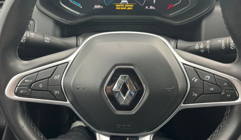 Renault Clio 1.6 E-TECH Hybrid full