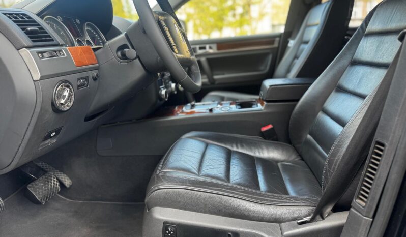 Volkswagen Touareg 3.2 V6 Benzín LPG 4Motion full