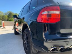 Porsche Cayenne Turbo Tiptronic full
