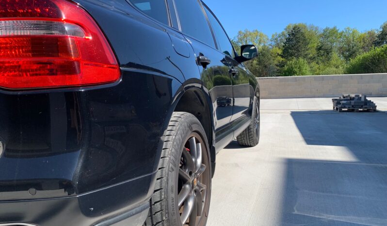 Porsche Cayenne Turbo Tiptronic full