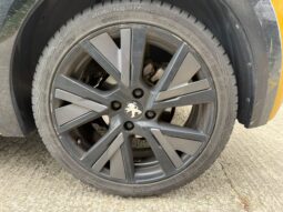 Peugeot 208 1.2 PureTech 100 GT Line EAT8 full