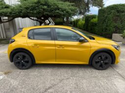 Peugeot 208 1.2 PureTech 100 GT Line EAT8 full