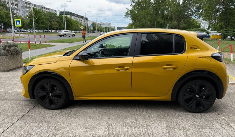 Peugeot 208 1.2 PureTech 100 GT Line EAT8 full
