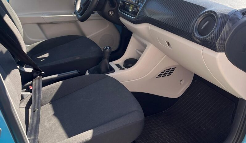Volkswagen Up Up 1.0 move up Slovakia full