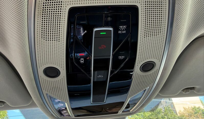 Audi A8 60 TFSIe 250kW Quatrro full