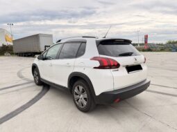 Peugeot 2008 1.2 PureTech Style E6.2 full