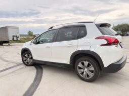 Peugeot 2008 1.2 PureTech Style E6.2 full