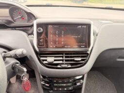 Peugeot 2008 1.2 PureTech Style E6.2 full